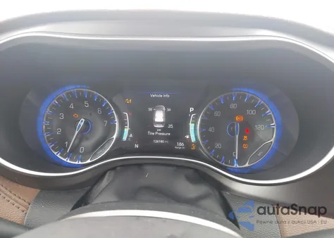 2017 Chrysler Pacifica Limited из США, поврежденный, VIN 2C4RC1GG3HR536871